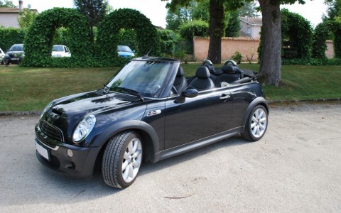 Mini Cooper S Cabriolet 170 cv R52 Couleur carrosserie Astroblack métalisé