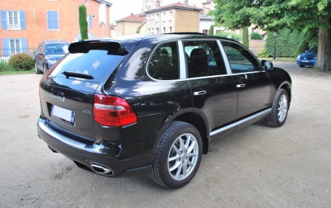 Porsche Cayenne  S 4,8 V8 385 cv Tiptr. S Couleur carrosserie : Noir Basalte