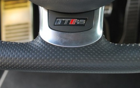 Audi TT RS 2,5L TFSi 340 cv S-Tronic Volant Sport en cuir 3 branches avec logo RS