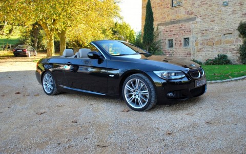 BMW 325d (E93) cabriolet Sport Design Vous habitez loin de Lyon ? Nous venons vous chercher à la gare ou à l aéroport.