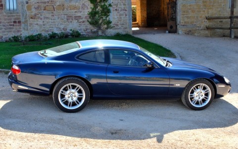 Jaguar XK8 Coupé 4.0 V8 294 cv 