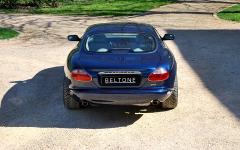 Jaguar XK8 Coupé 4.0 V8 294 cv 