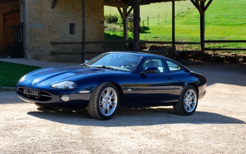 Jaguar XK8 Coupé 4.0 V8 294 cv 