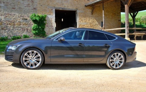 Audi A7 3.0 TDI V6 245 S-Tronic Quattro Vitres surteintées : Lunette arrière, custodes et vitres latérales arrière