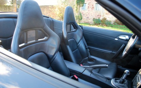 Porsche 997 Carrera 4S Cabriolet 