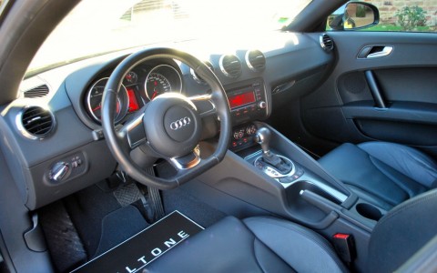 Audi TT Coupé 2.0 TFSI 200cv Stronic 