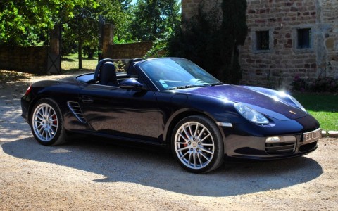 Porsche Boxster 987 3.4 S 295cv Vous habitez loin de Lyon ? Nous venons vous chercher à la gare ou à l'aéroport.