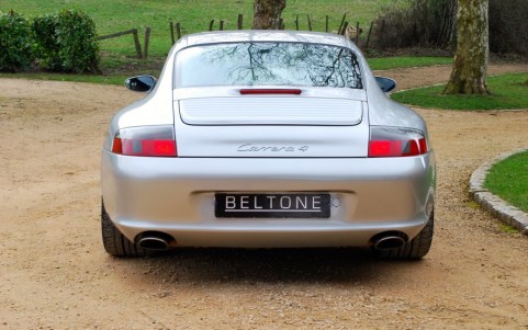 Porsche 996 Carrera 4 3.6 320 cv 