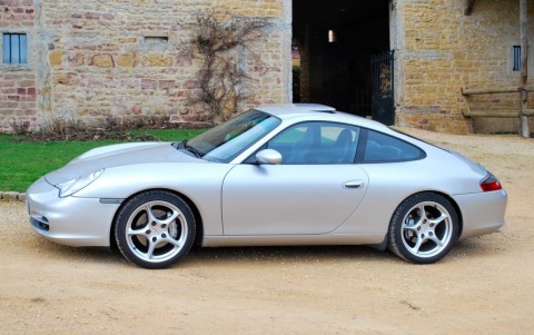 Porsche 996 Carrera 4 3.6 320 cv 