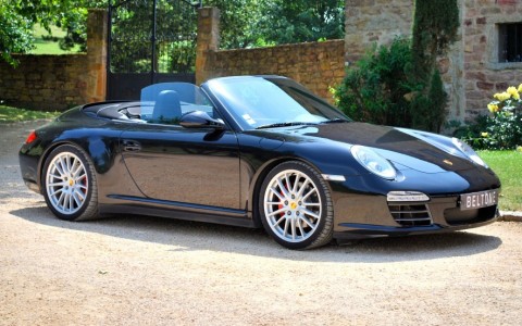 Porsche 997 4S cabriolet 3.8 385cv Vous habitez loin de Lyon ? Nous venons vous chercher à la gare ou à l'aéroport.