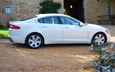 Jaguar XF 5.0 V8 385cv Luxe Premium 