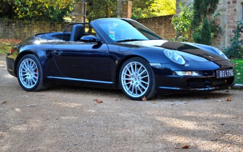 Porsche 997 Carrera S Cabriolet 3.8 355cv Vous habitez loin de Lyon ? Nous venons vous chercher à la gare ou à l'aéroport.