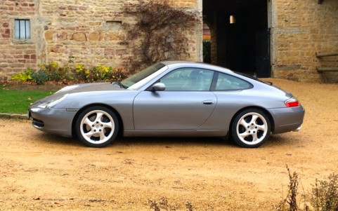 Porsche 996 Carrera 3.4 300cv L6B4 : Peinture Gris Kerguelen métallisée