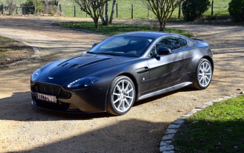 Aston Martin V12 Vantage S coupé  