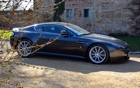 Aston Martin V12 Vantage S coupé  