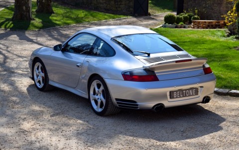 Porsche 996 Turbo 3.6 420cv 