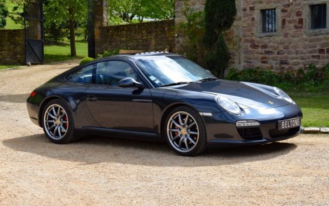 Porsche 997 Carrera S PDK 3.8 385cv Vous habitez loin de Lyon ? Nous venons vous chercher à la gare où à l'aéroport.