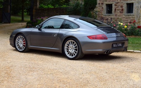 Porsche 997 Carrera S 3.8 355cv LM7W : Peinture métallisée teinte Gris Météor