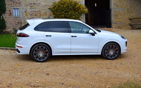 Porsche Cayenne GTS 3.6 440cv 