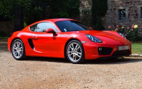 Porsche Cayman 2.7 275cv PDK Vous habitez loin de Lyon ? Nous venons vous chercher à la gare ou à l'aéroport.