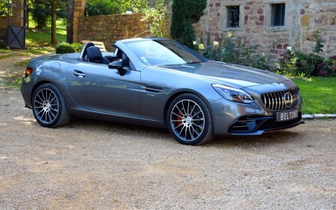 Mercedes-Benz SLC 43 AMG 367cv Vous habitez loin de Lyon ? Nous venons vous chercher à la gare ou à l'aéroport.