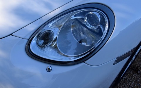Porsche Boxster S Design Edition 2 601 / 288 : Projecteurs bi-Xénon (P74) / Lave phares (P74)