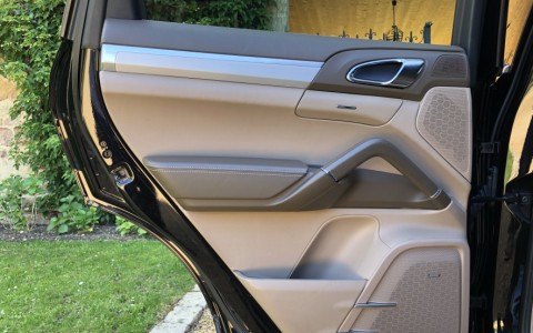 Porsche Cayenne Turbo 4.8 V8 500cv 