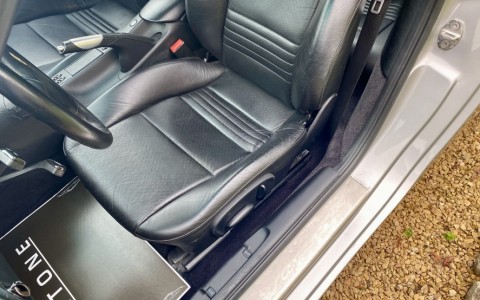 Porsche 996 Carrera 3.4 300cv 936 / 981 / 983 : Sièges et garnissage cuir étendu